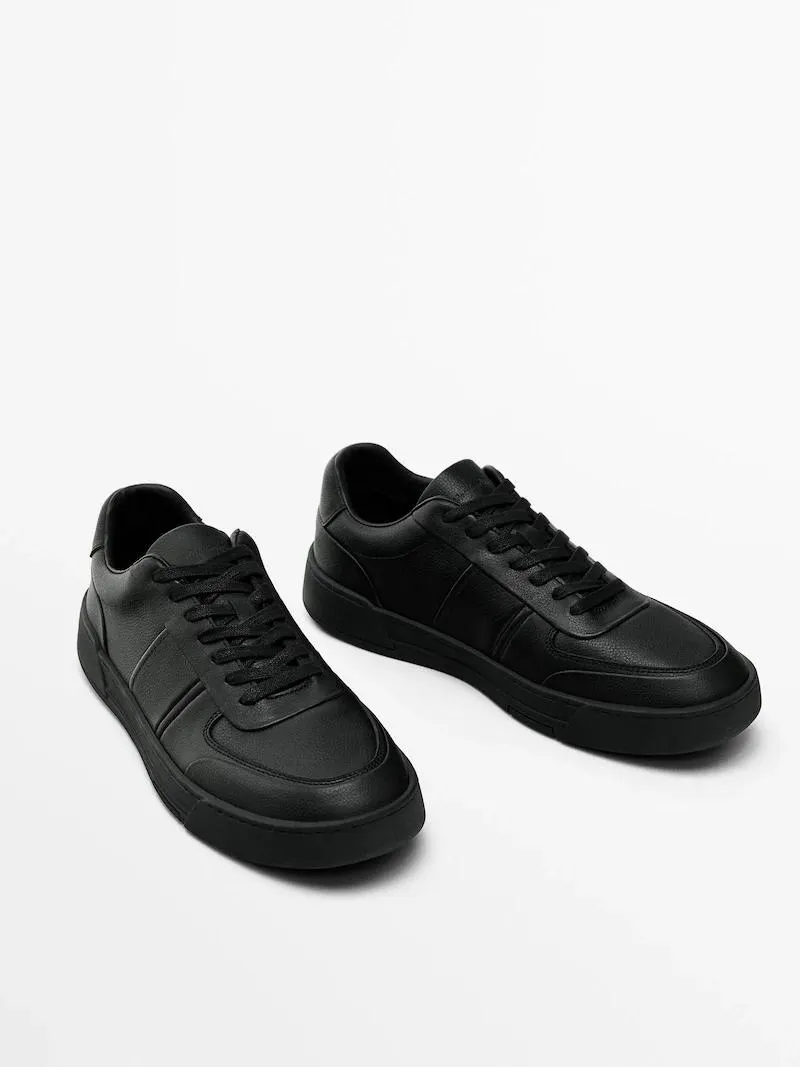 Deportivo negro piel