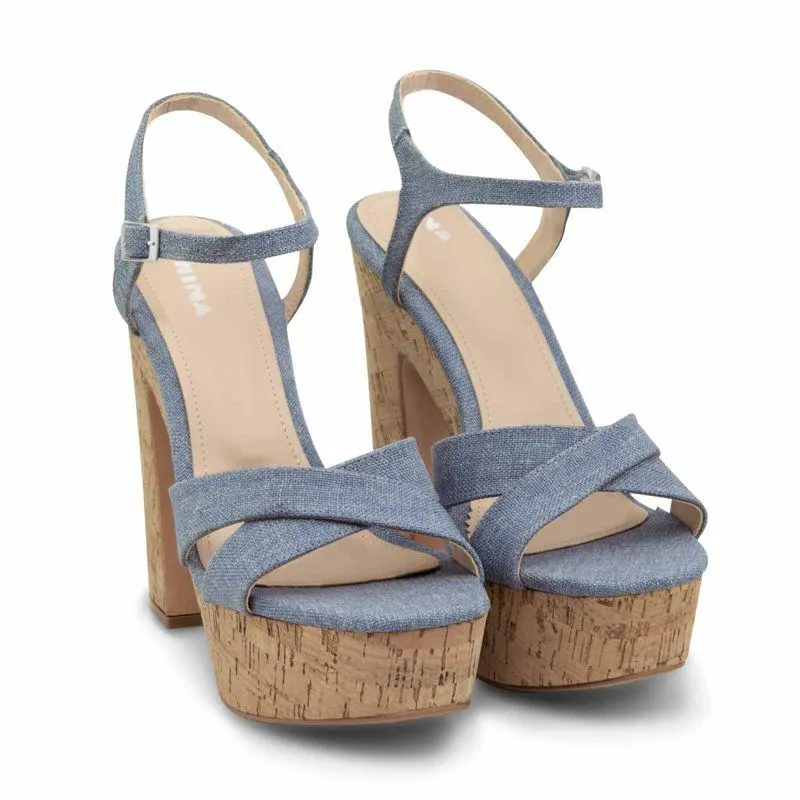 Sandalia Dorothy Color Azul Cielo D03590209521