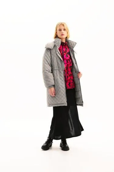 Abrigo acolchado mangas abullonadas