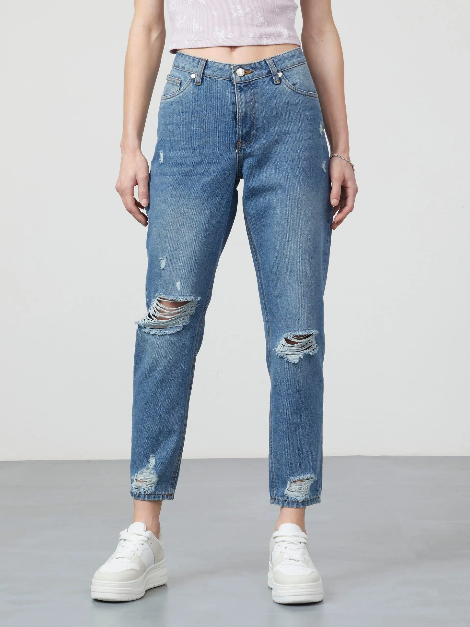 Jeans Mom Rotos Azul Claro