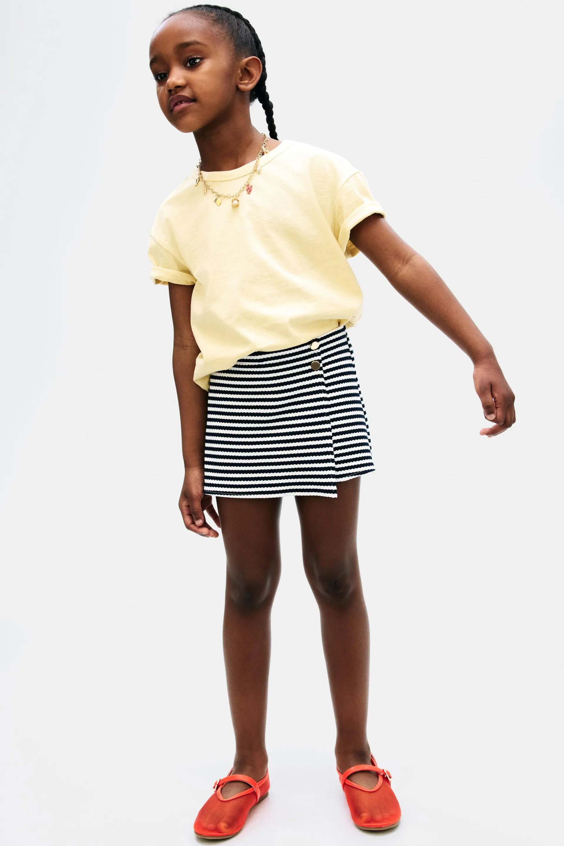 Falda short texturizada