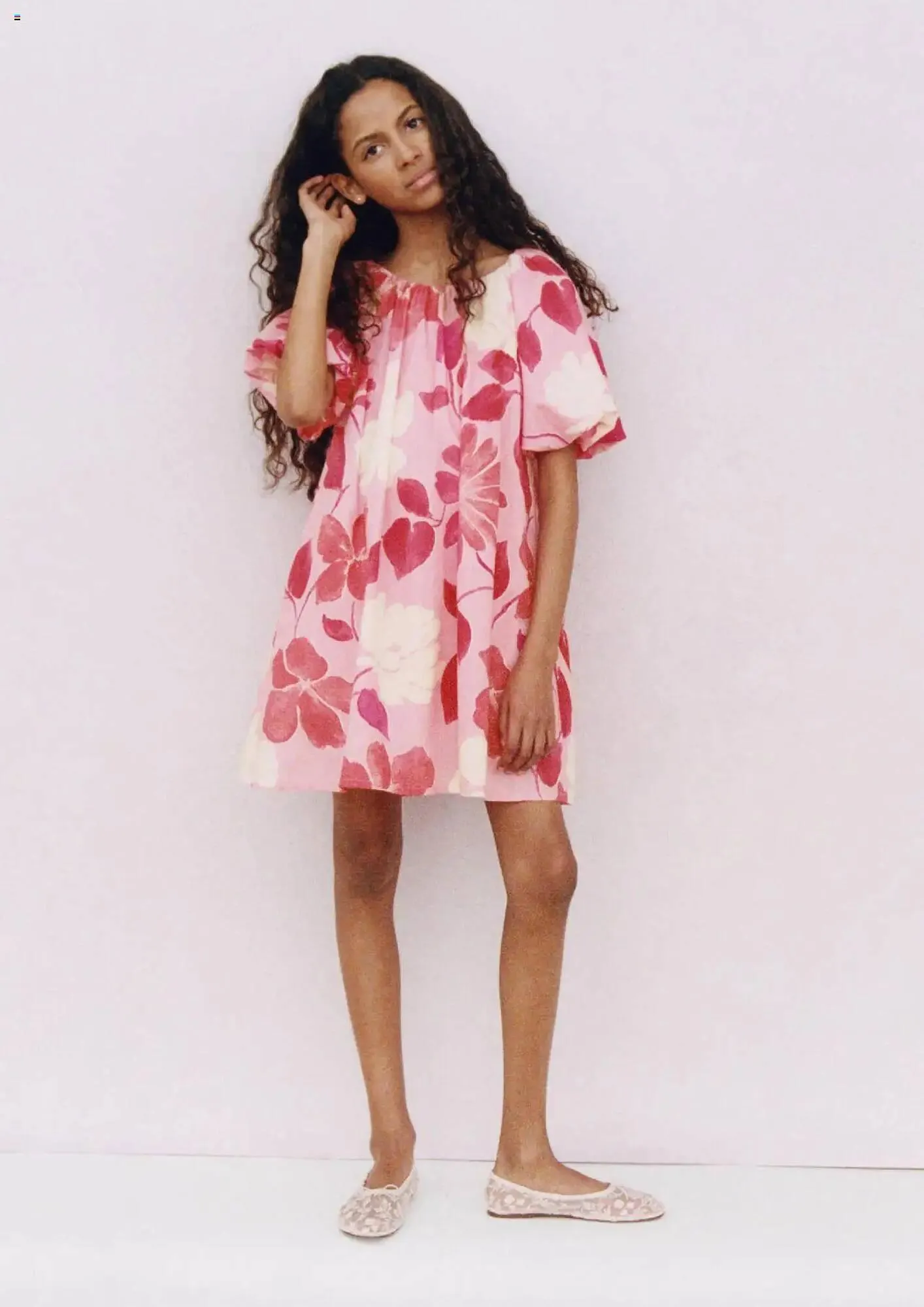 Catálogo de Catálogo ZARA 1 de abril al 30 de abril 2025 - Pagina 9