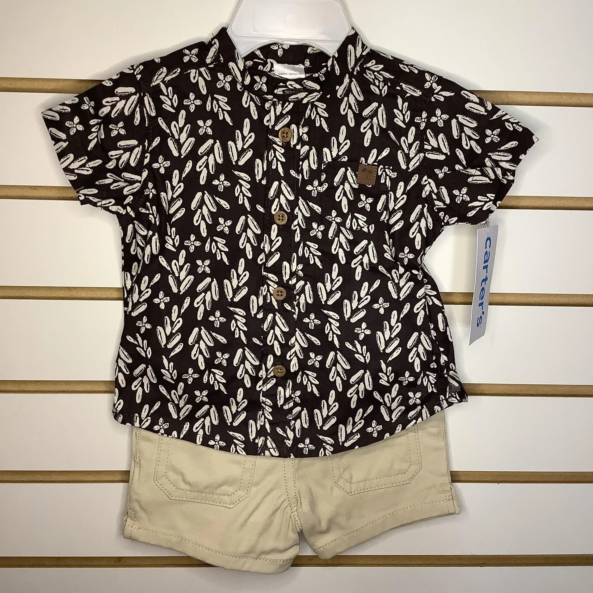 Conjunto Carter’s hojas bebito