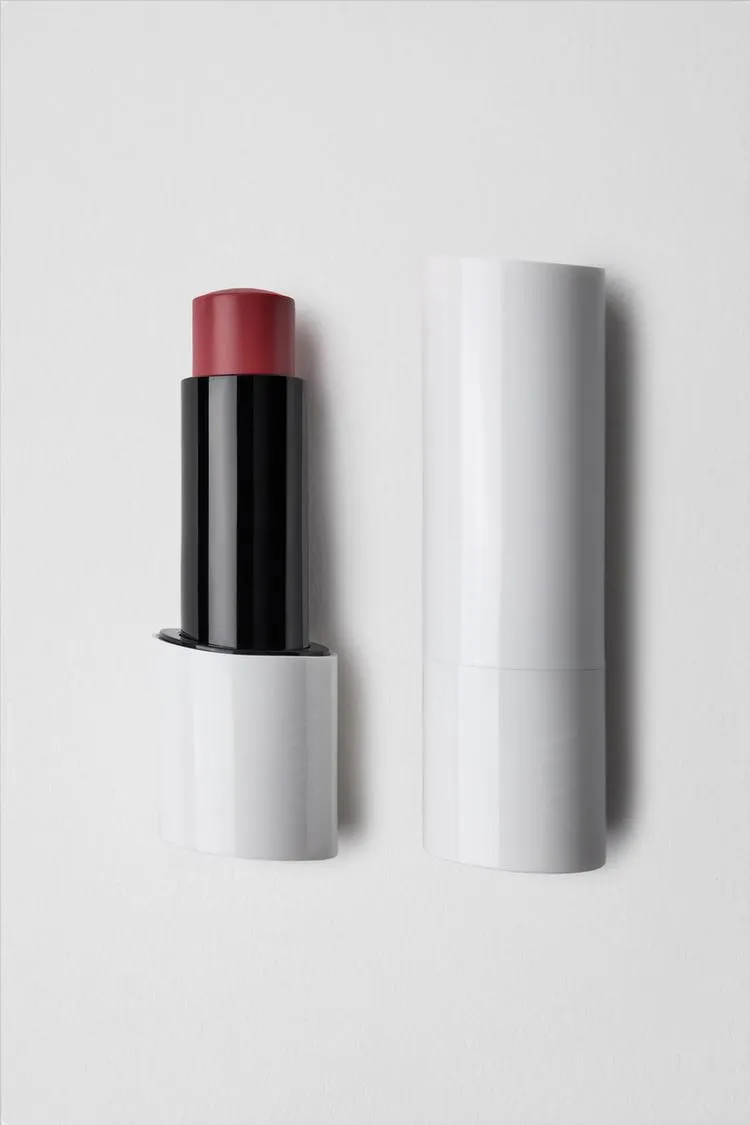 ZARA VELVET PINCH MATTE LIP BALM
