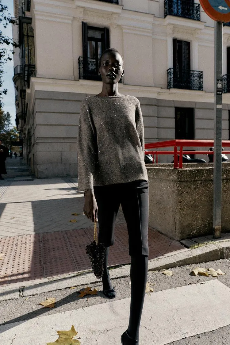 SUÉTER PUNTO LENTEJUELAS