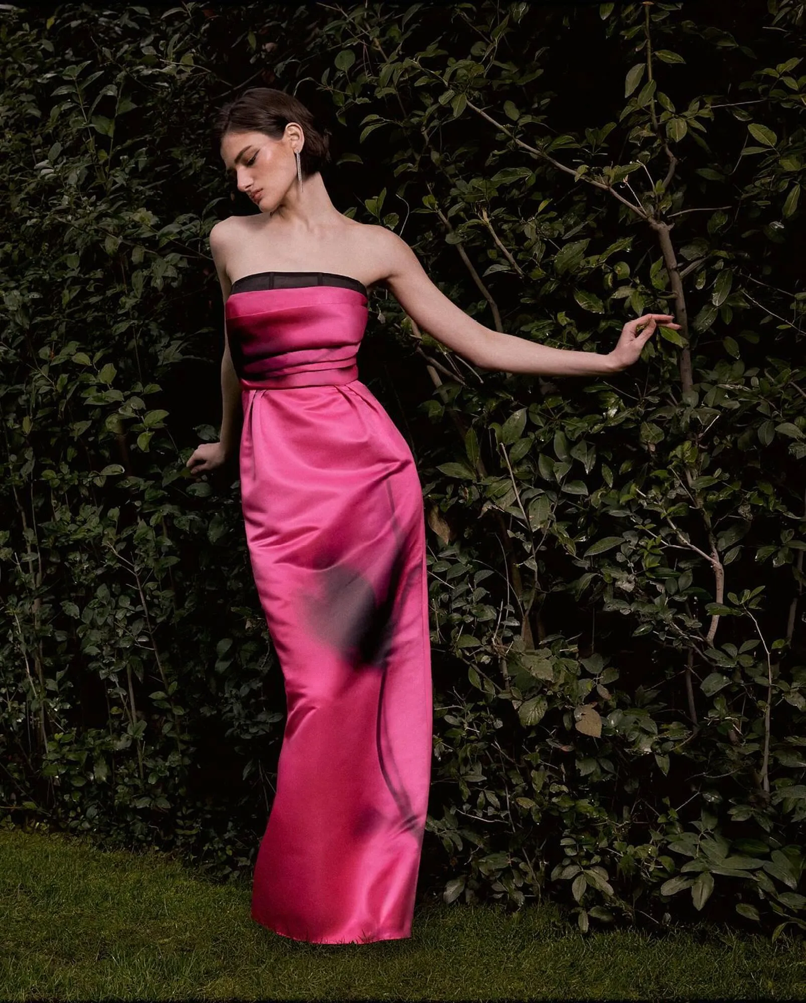 Catálogo de Catálogo BCBGMAXAZRIA 14 de abril al 30 de abril 2026 - Pagina 1