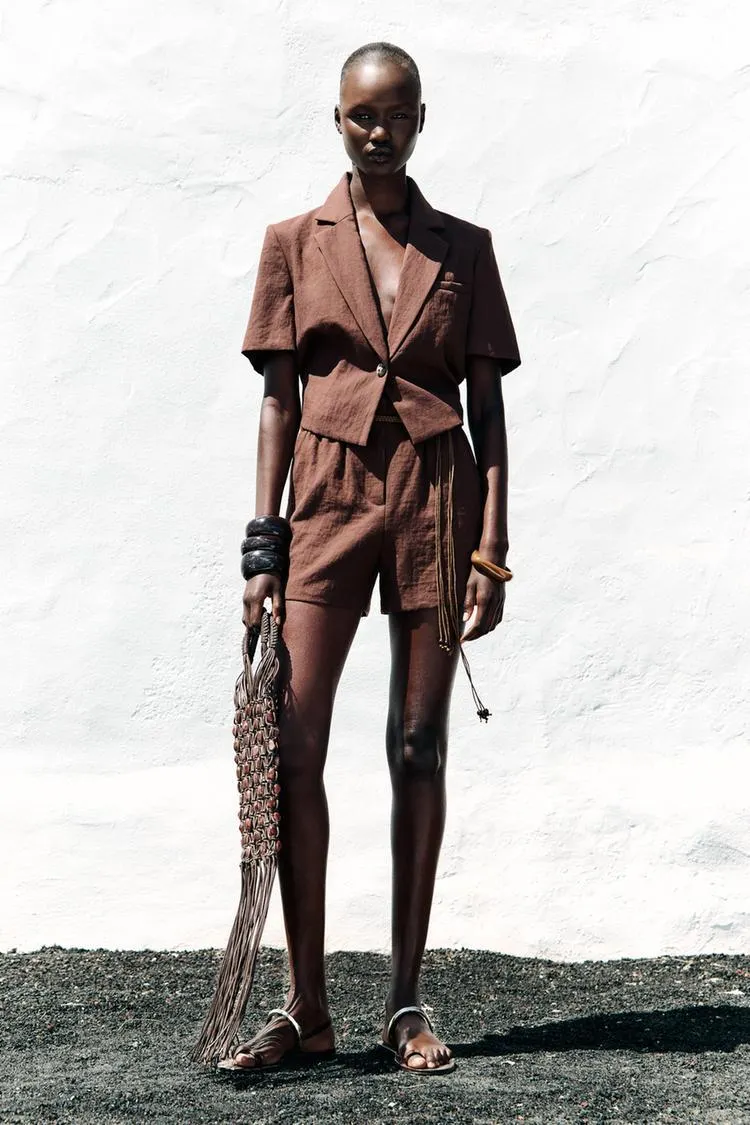 BLAZER CROPPED MANGA CORTA