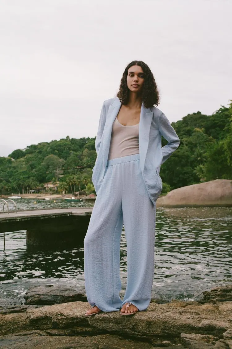 BLAZER ABIERTA EFECTO ARRUGADO