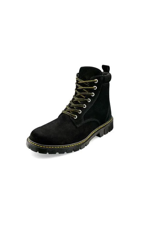 028638 Bota Con Suela Antiderrapante Corte De Piel Color Negro