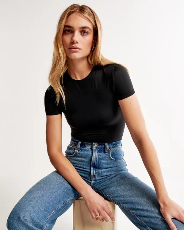 Soft Matte Seamless Tuckable Baby Tee