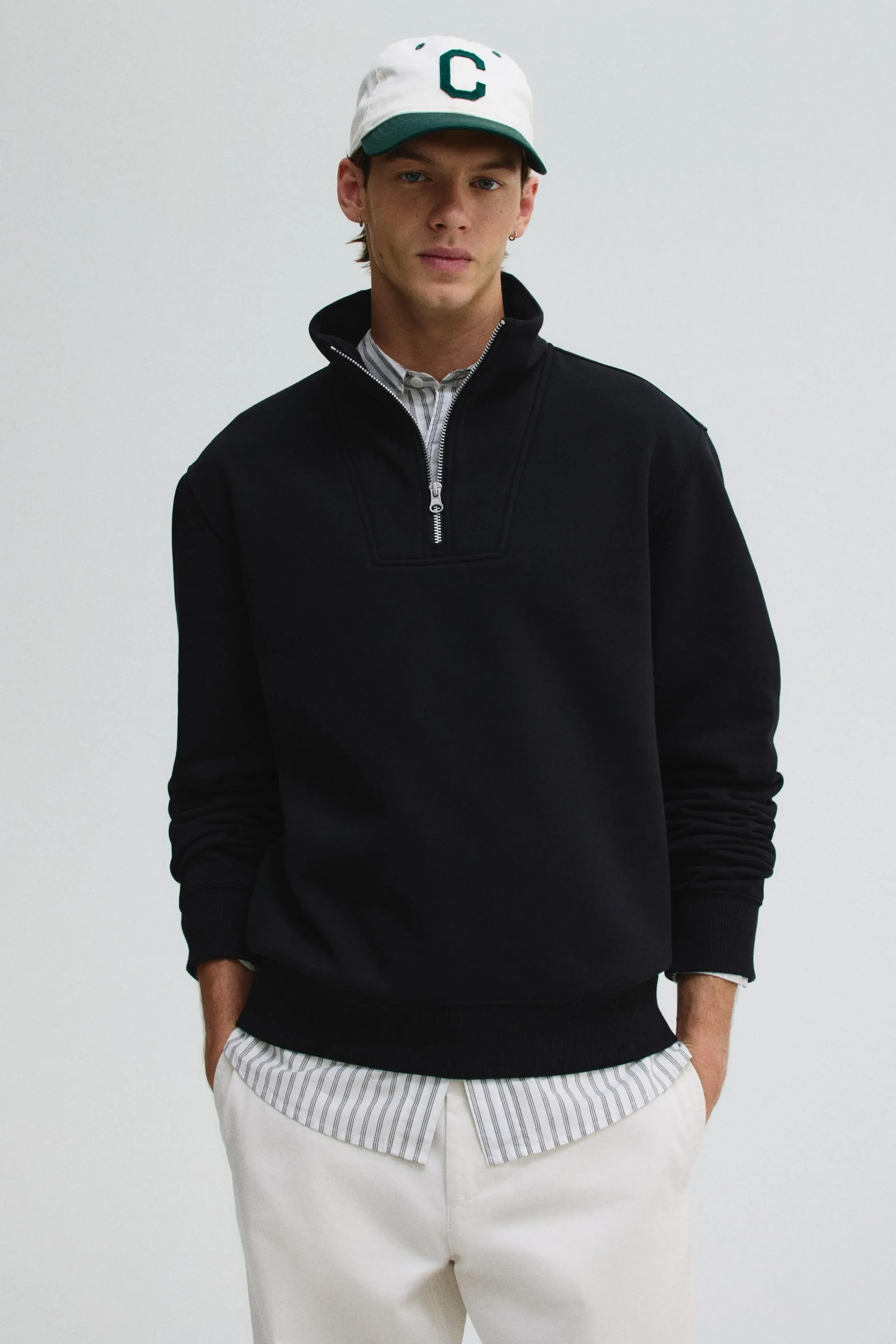 Sudadera Regular Fit con zíper superior