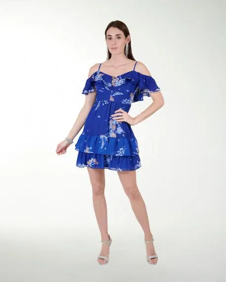 VESTIDO CASUAL ESTAMPADO CON OLAN EN MANGAS Y RUEDO