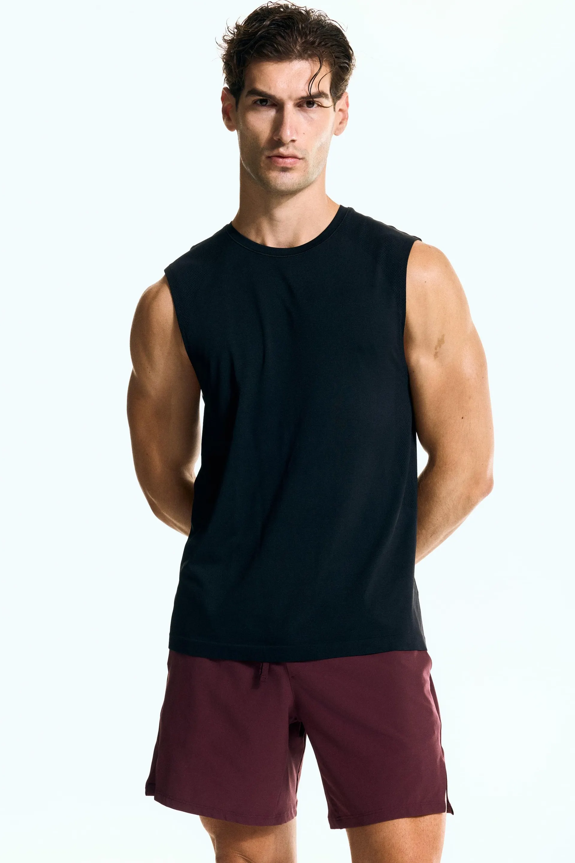 Playera deportiva Muscle Fit con DryMove™