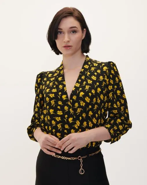 Blusa Corta Envolvente Estampado Floral Manga 3/4