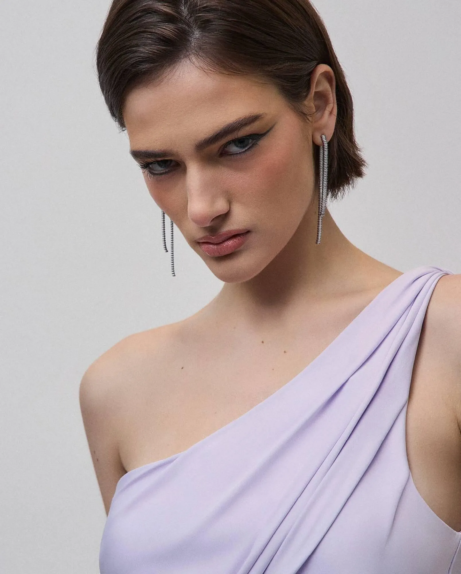 Catálogo BCBGMAXAZRIA - 1