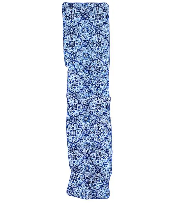 Camino de mesa talavera flores