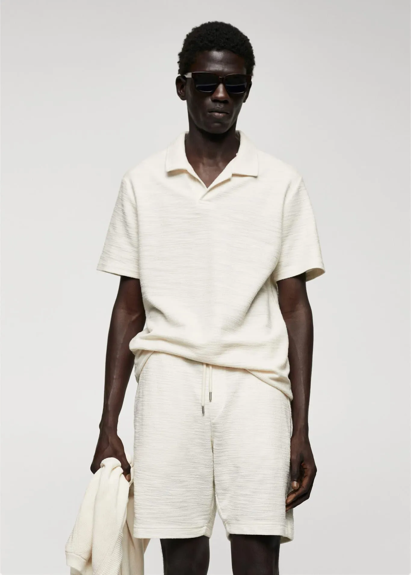 Polo estructura cuello bowling