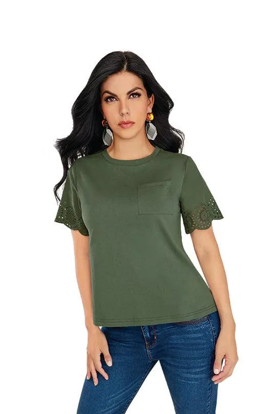 BLUSA VERDE CON TIRA BORDADA 96128