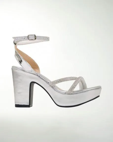 ZAPATO DE FIESTA TACON BAJO Y TIRA DE PEDRERIA