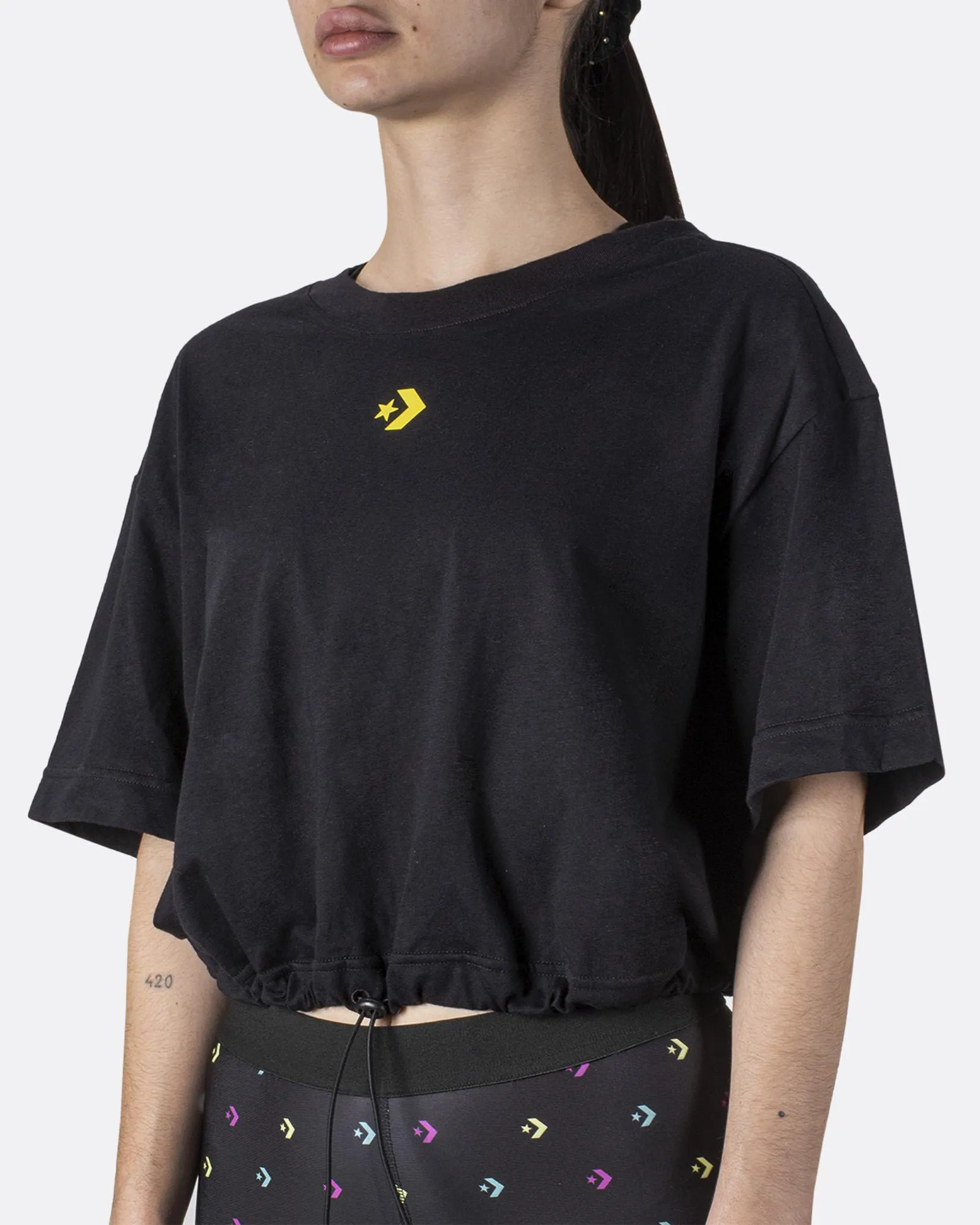 STAR CHEVRON LACES TEE