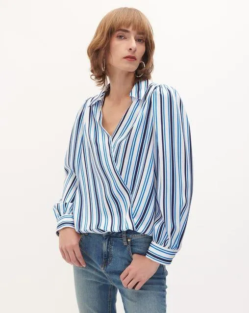 Blusa Camisera Envolvente Satinada A Rayas