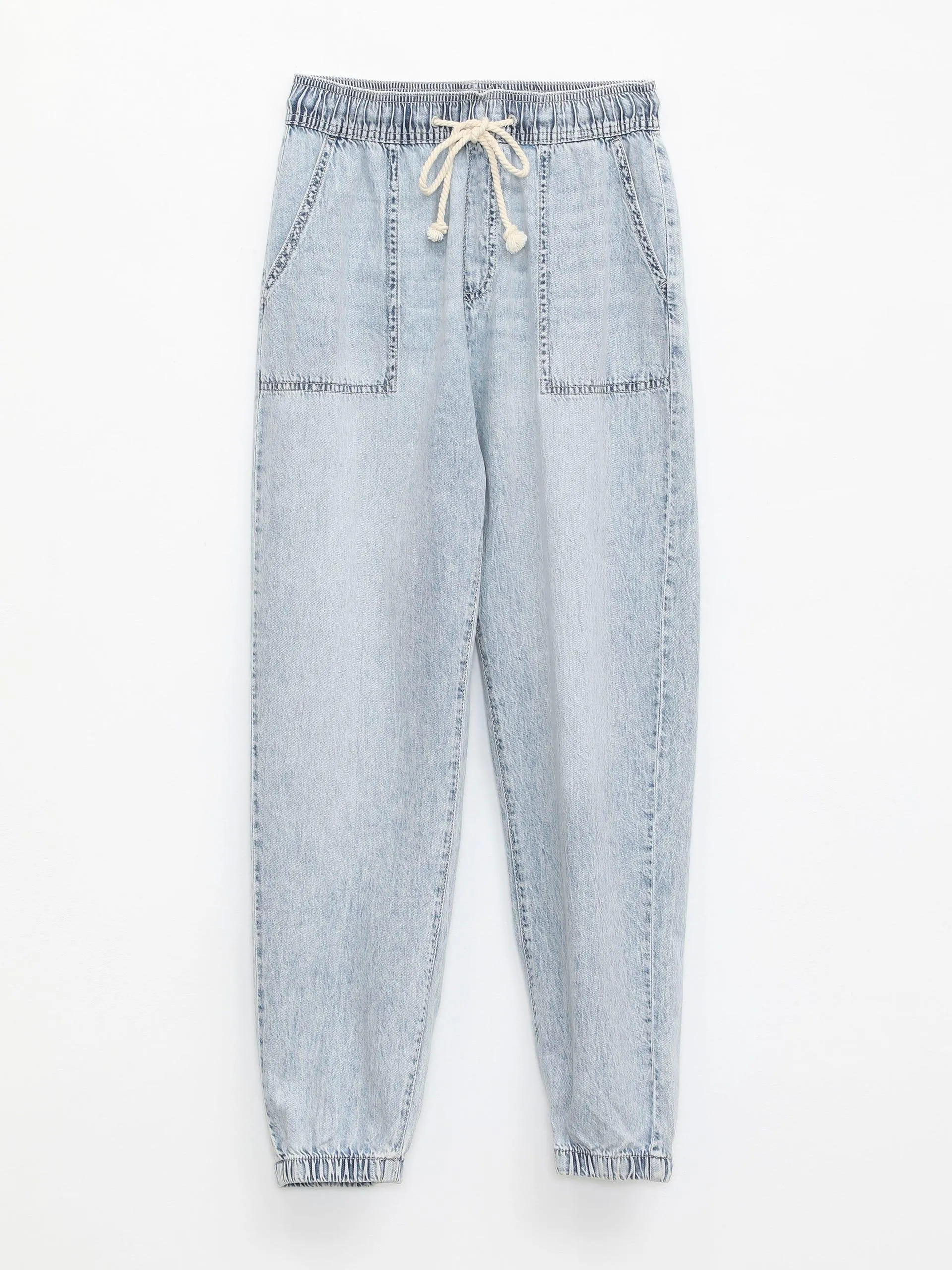 Jogger de Mezclilla Azul Deslavado