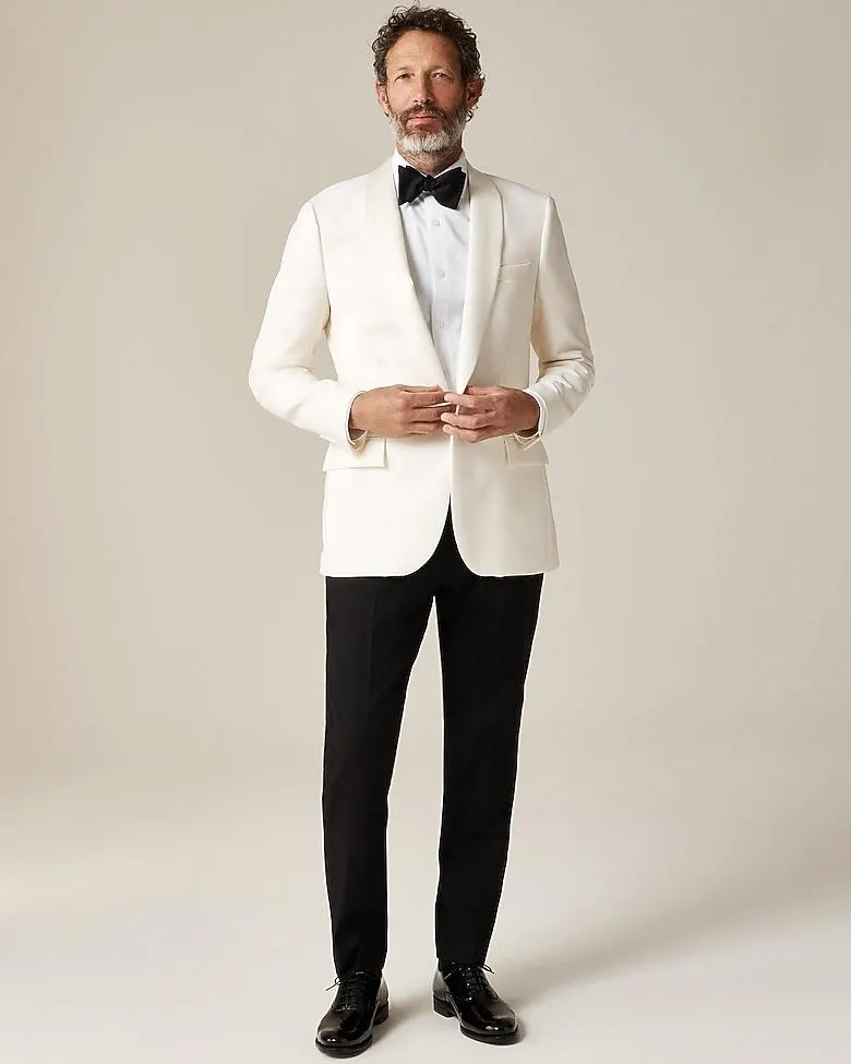 Ludlow Slim-fit dinner jacket in Italian wool