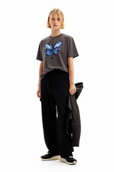 Camiseta ilustración mariposa