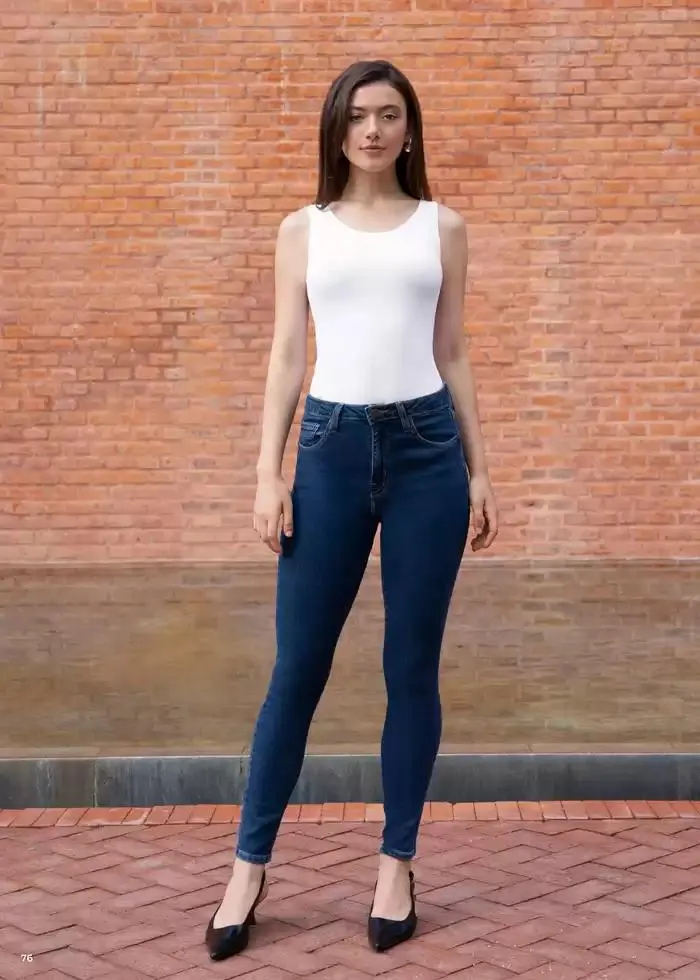 Catálogo de Catálogo Otoño Invierno 2024 9 de octubre al 31 de enero 2025 - Pagina 76