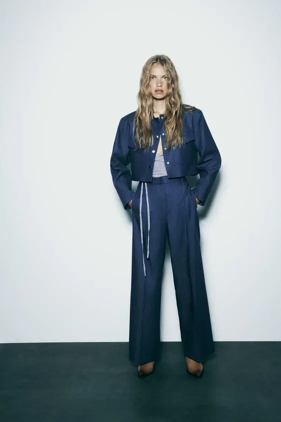 PANTALÓN ANCHO PINZAS