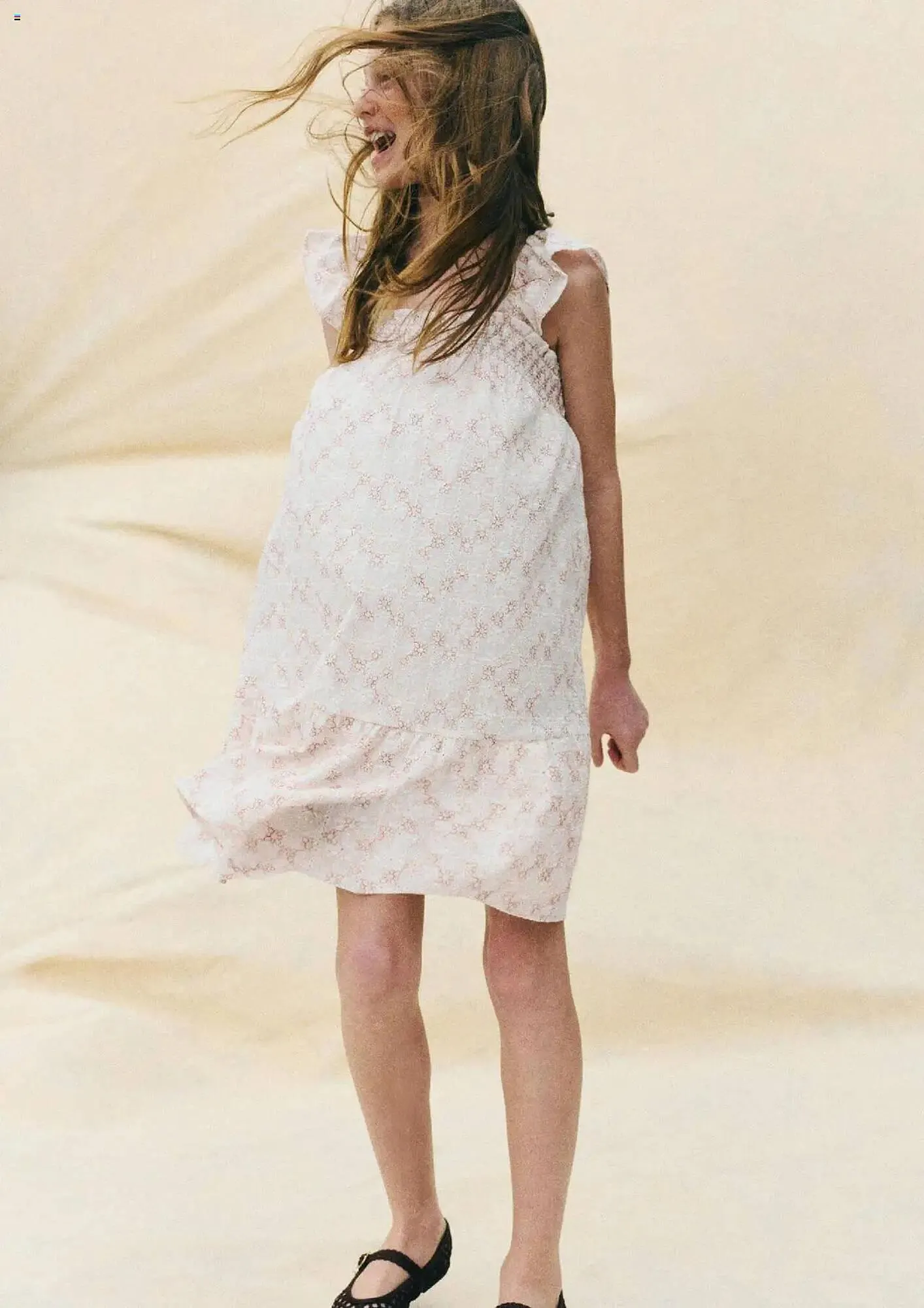 Catálogo de Catálogo ZARA 1 de abril al 30 de abril 2025 - Pagina 4