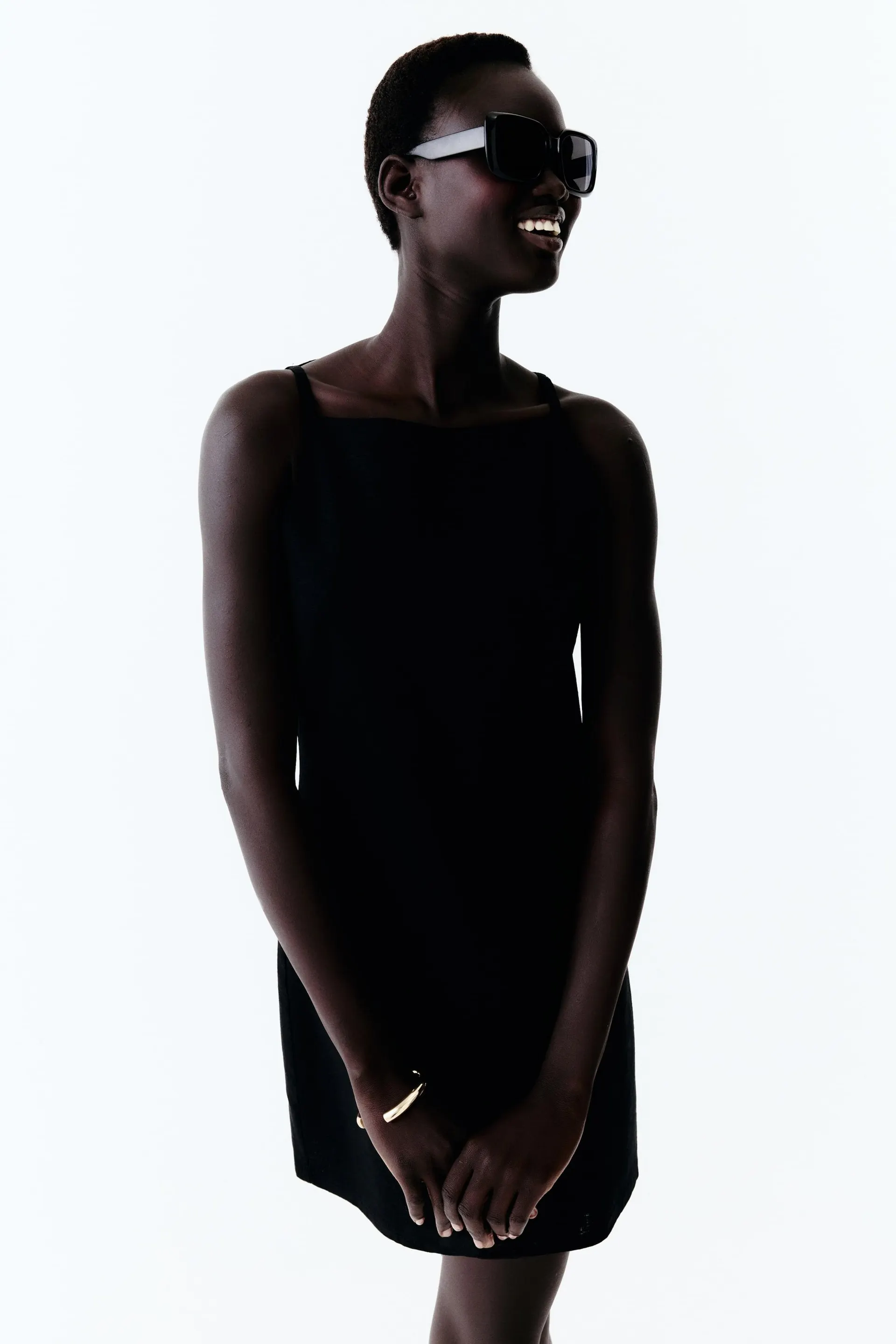 Vestido de tirantes en mezcla de lino