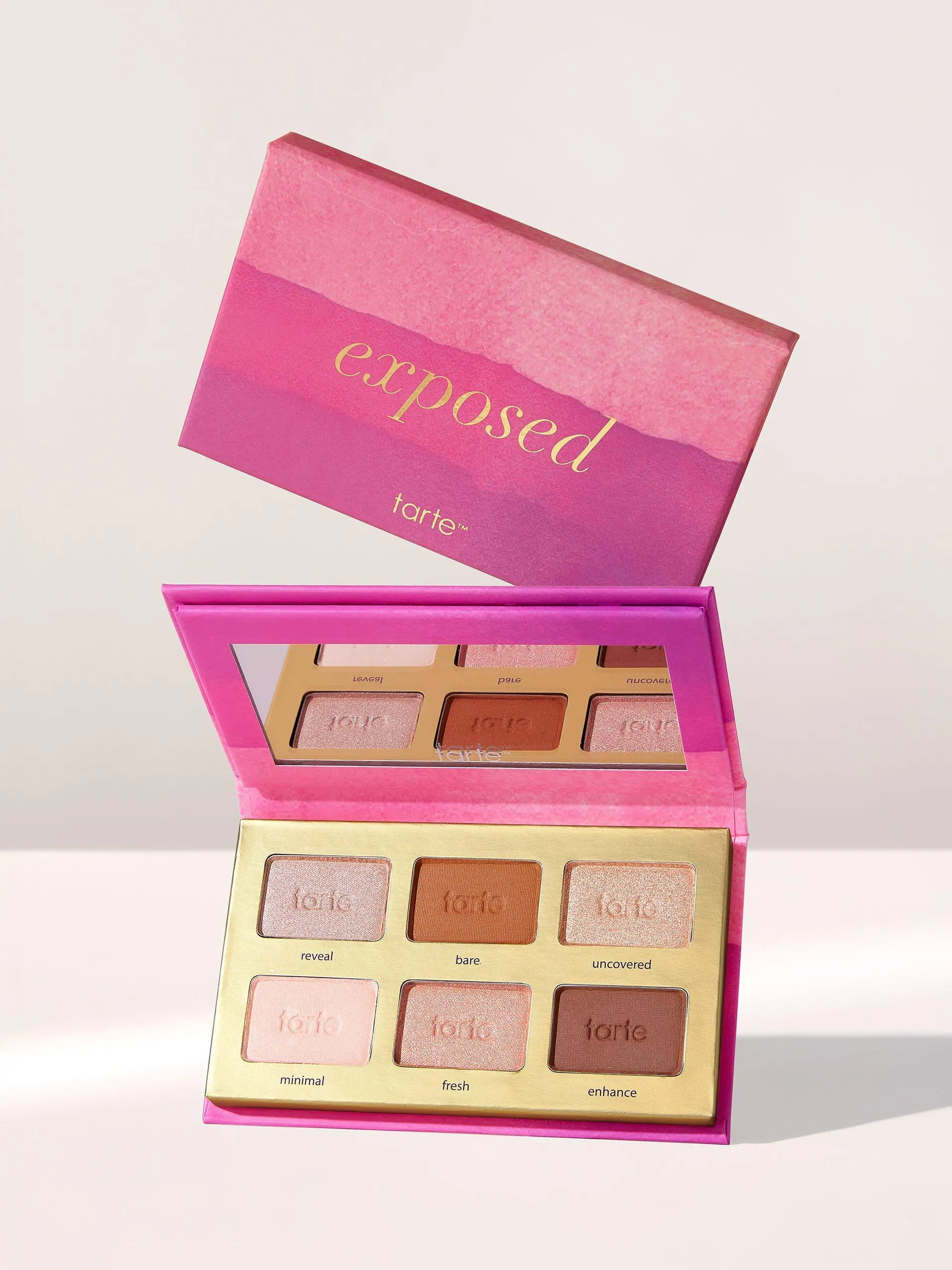 exposed Amazonian clay travel palette