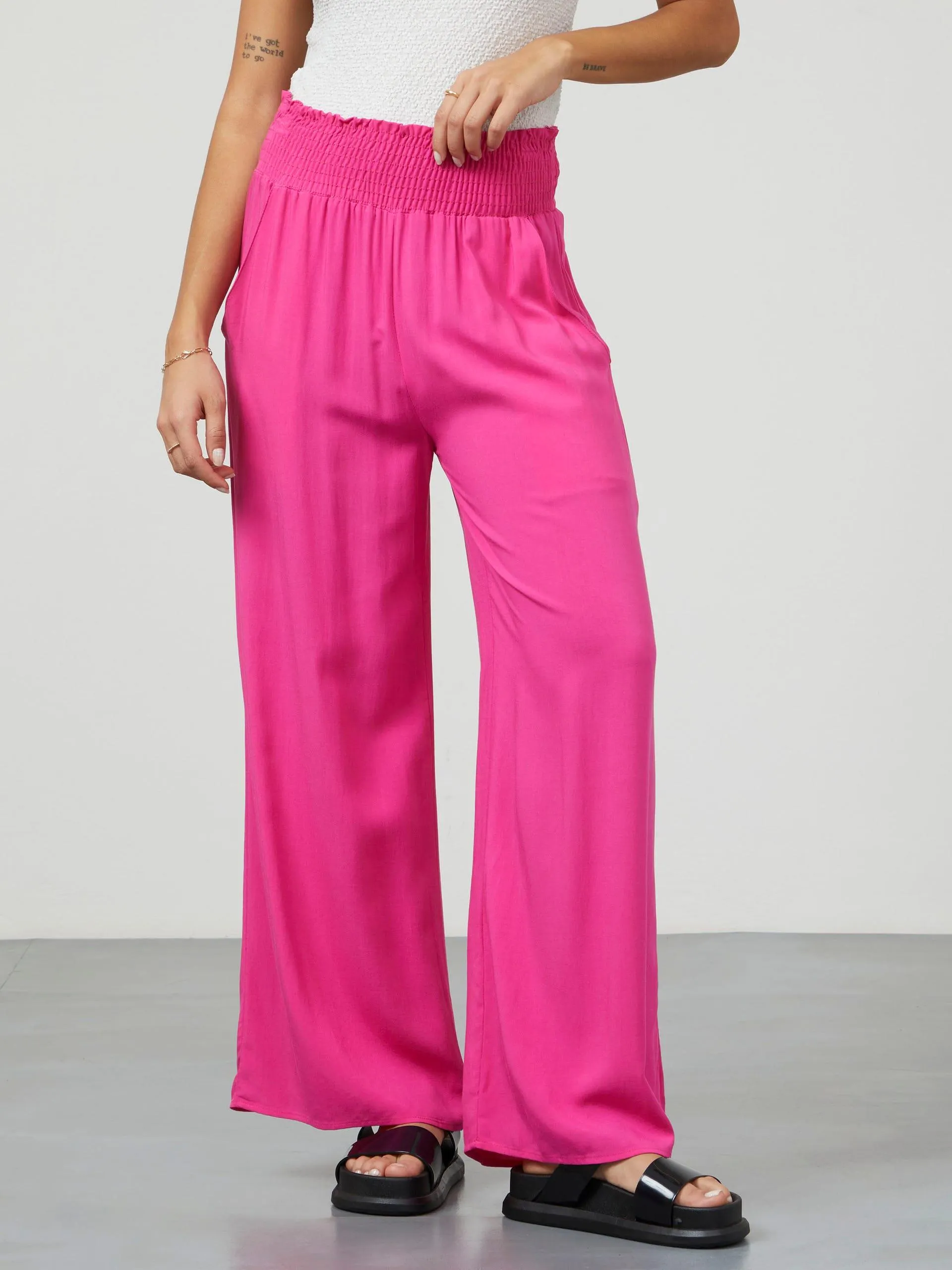 Pantalón Wide Leg Fluido Negro Fiusha
