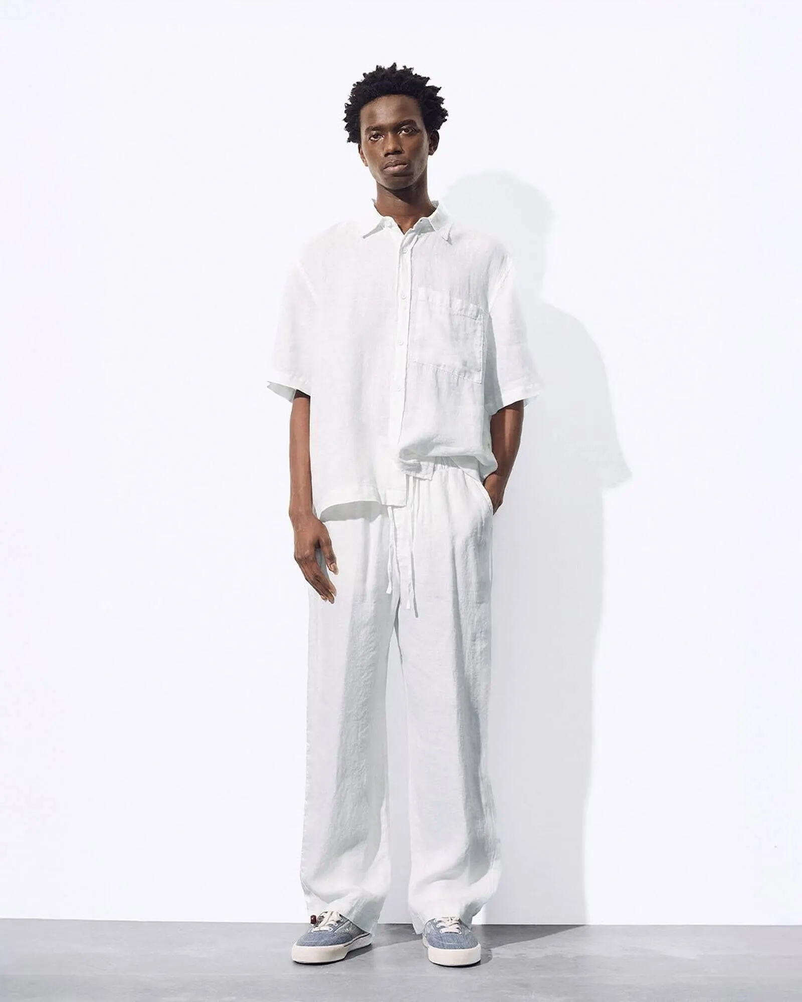 Catálogo de Catálogo Pull & Bear 11 de abril al 24 de abril 2026 - Pagina 2