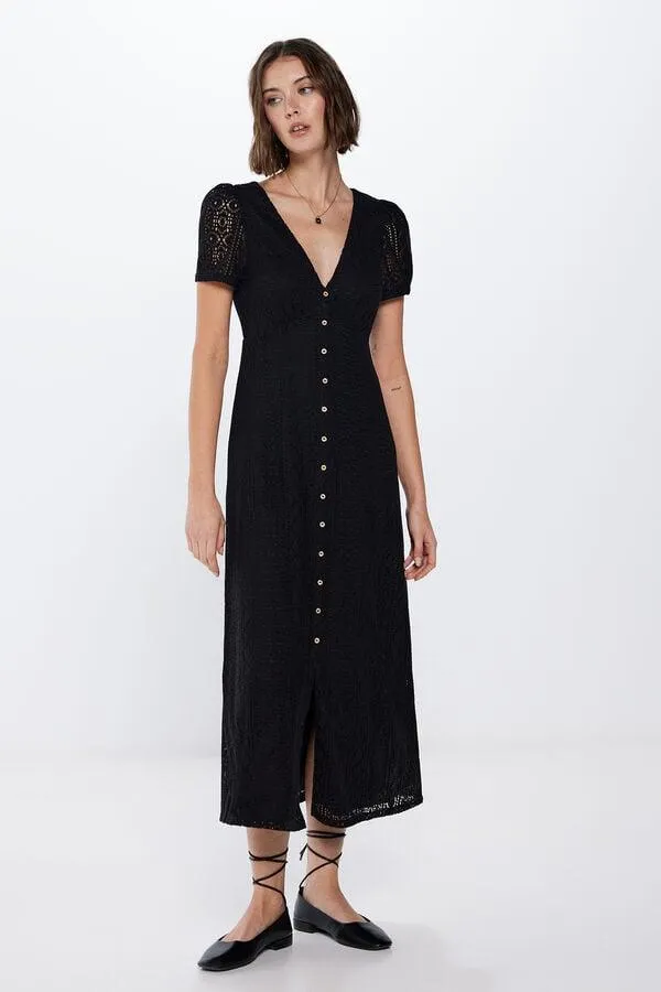 Vestido Midi Crochet Botones