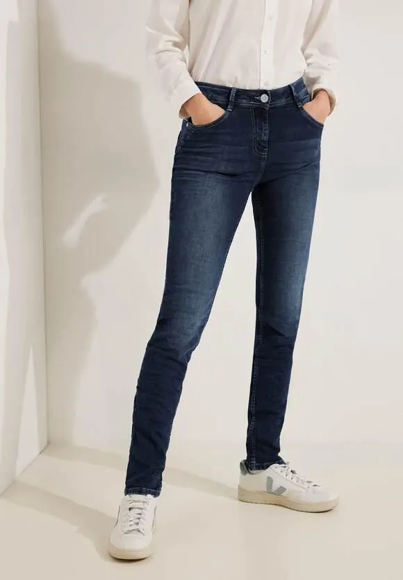 Slim fit jeans