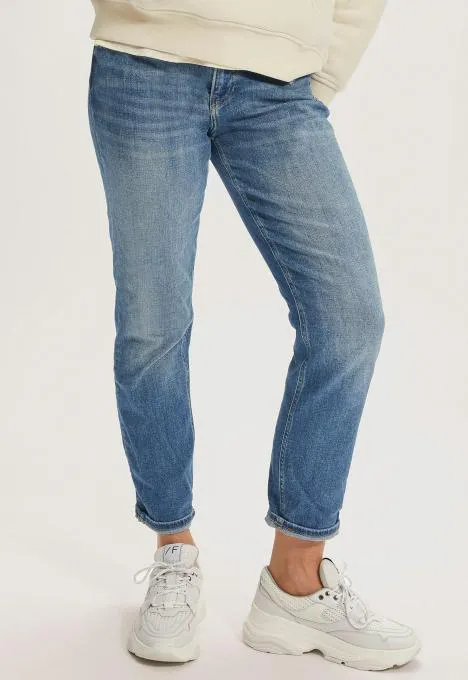 Cinna Slim Tapered Jeans