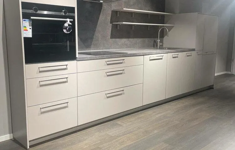 Showroom sale SALIRA-415 Zoetermeer