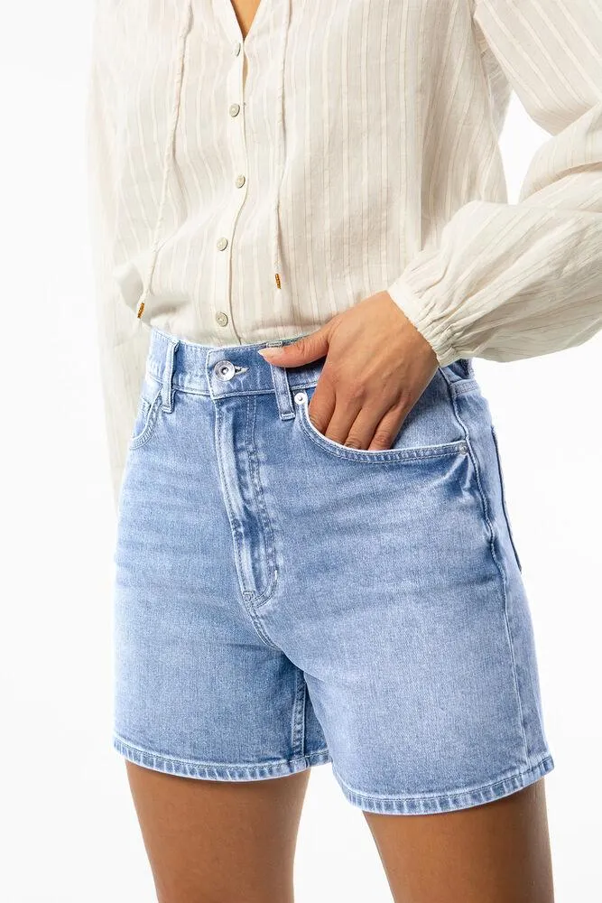 yezz short mom medium used