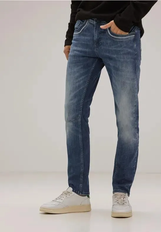 Slim fit jeans