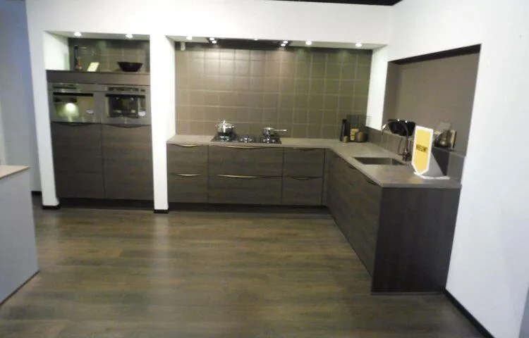 Showroom sale VESPA-400 Doetinchem