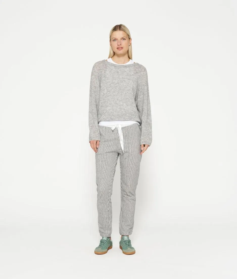 cropped jogger denim stripe