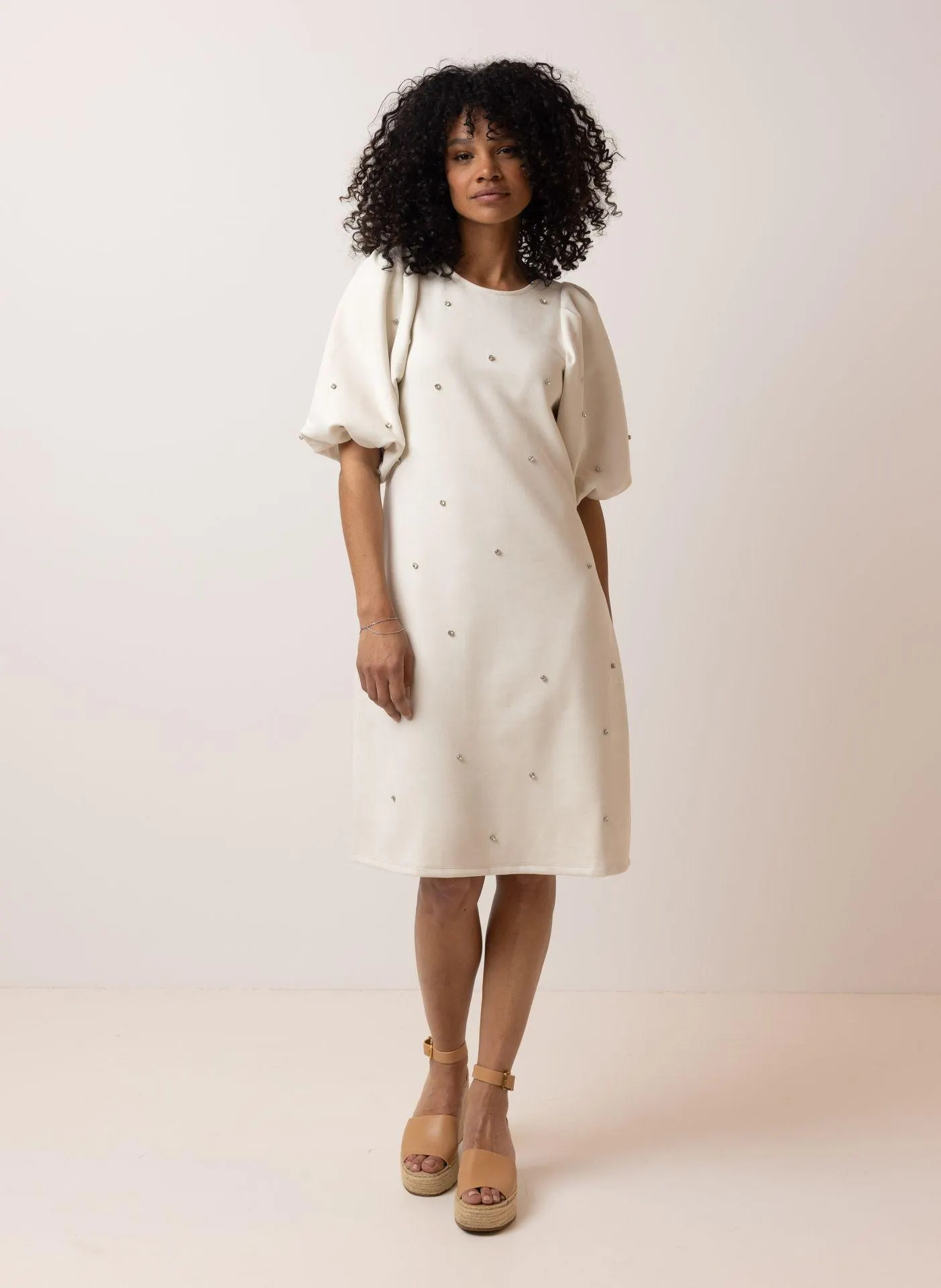 Ecru jurk