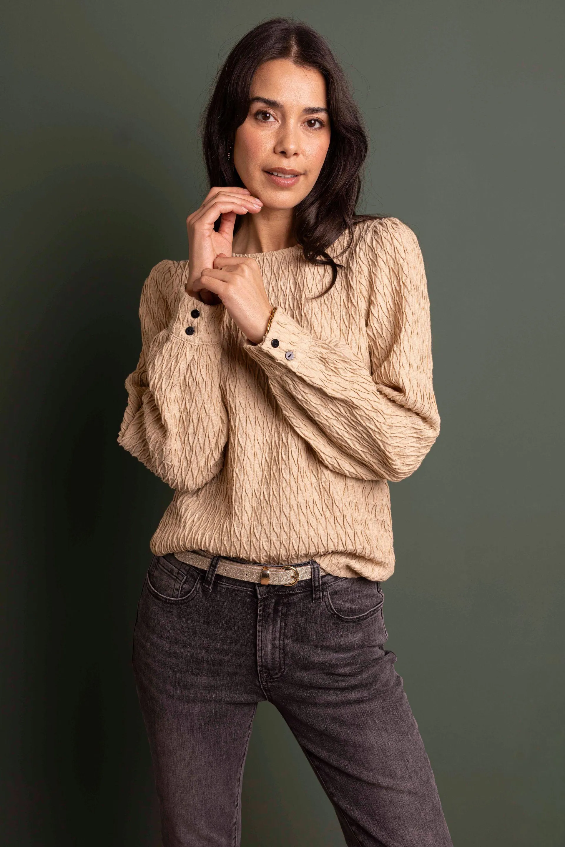 Zandkleurig shirt met structuur