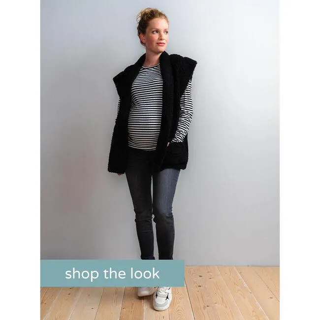 Gilet, shirt & jeans