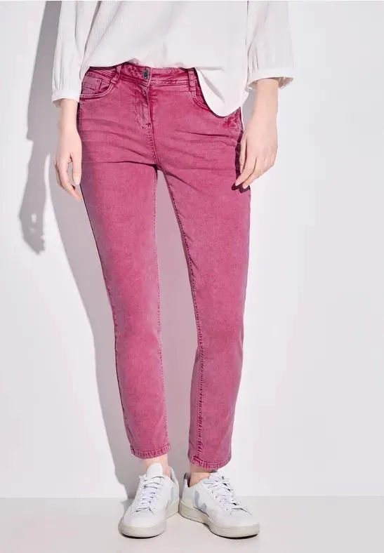 Slim fit color jeans