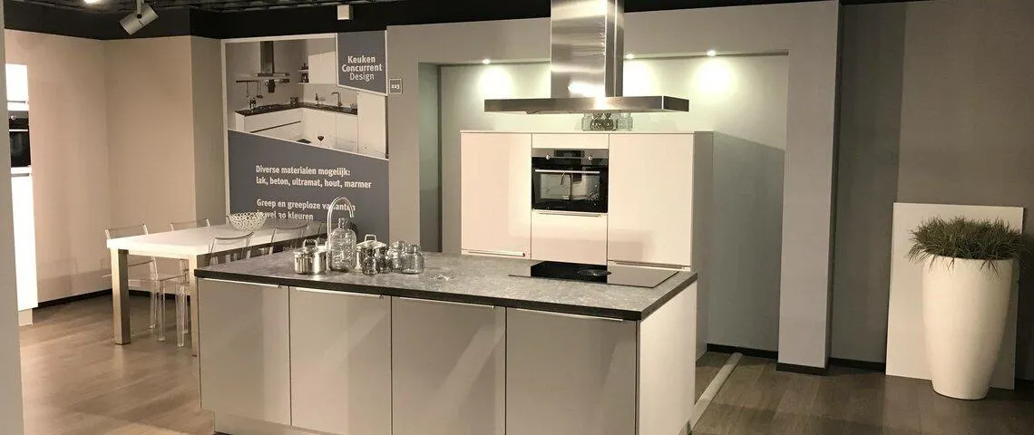 Showroom sale THALYZ-259 Den Haag