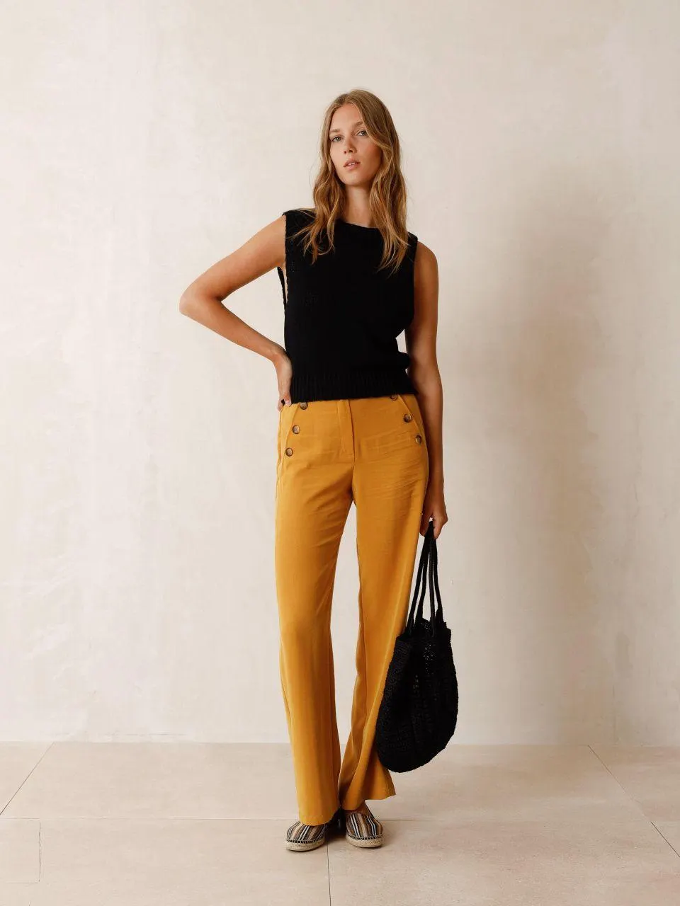 DOUBLE-BUTTON PANT