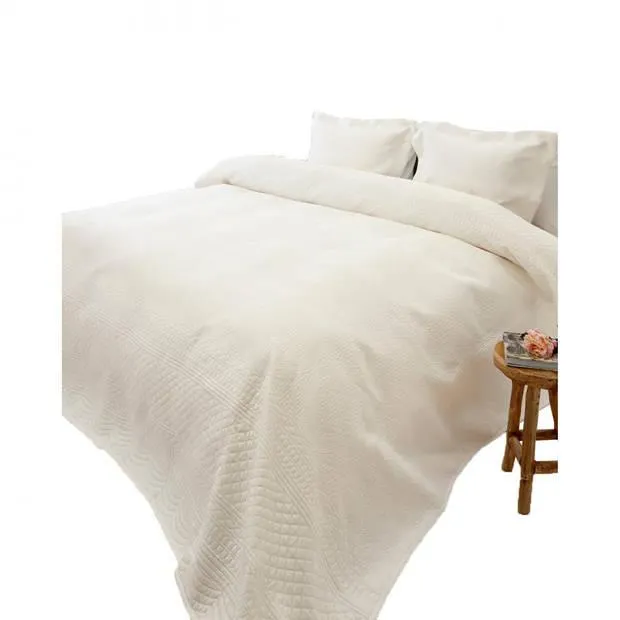 Blokker bedsprei Charlene - creme - 260x250 cm